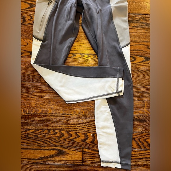 Athleta‎ | Women’s | Color-block | All In Tight | 7/8 | Leggings | Small - Picture 4 of 9